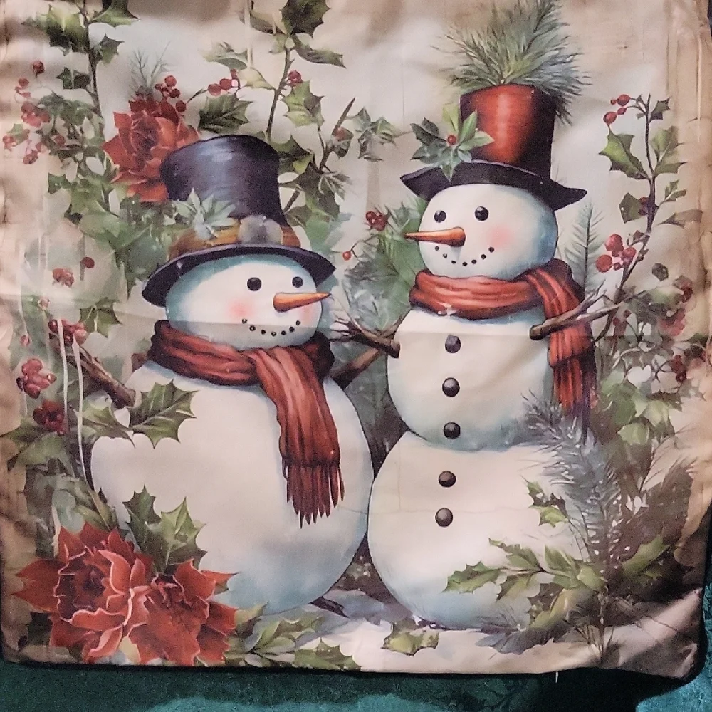3 Festive Holiday Pillow Cover EUC